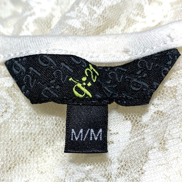 2/$15 G21 white mesh tank, size medium - Picture 4 of 7